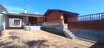 Casa 3 dormitórios São Miguel Cruz Alta - RS