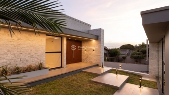 Casa 3 dormitórios Centro Cruz Alta - RS
