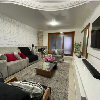 Casa 3 dormitórios Centro Cruz Alta - RS