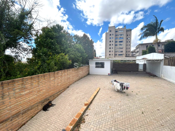 Casa 3 dormitórios Centro Cruz Alta - RS