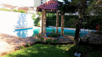 Casa 5 dormitórios Centro Cruz Alta - RS