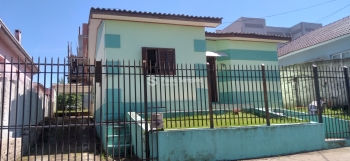 Casa 3 dormitórios Schettert Cruz Alta - RS